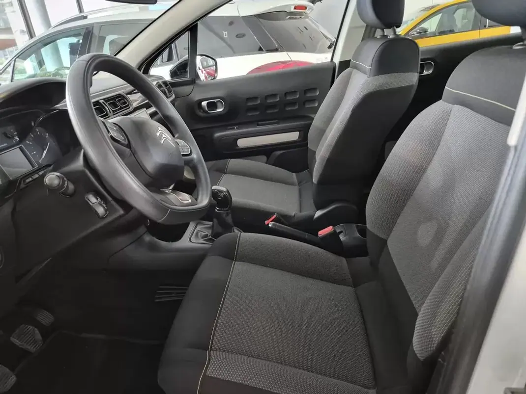 Citroën C3 2018 - 9990 EUR, 98339 km - AUTO.MOTO.pt - 98339km - foto 11 de 34