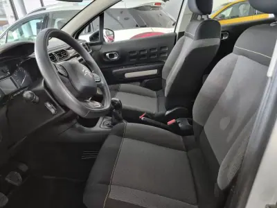 Citroën C3 2018 - 9990 EUR, 98339 km - AUTO.MOTO.pt - 98339km - foto 11 de 34