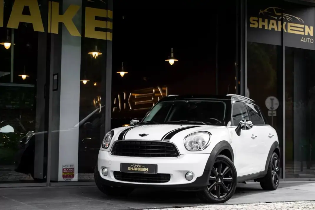 MINI Countryman 2012 - 9990 EUR, 264197 km - AUTO.MOTO.pt - 264197km - foto 1 de 27