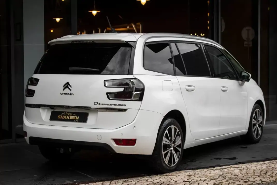 Citroën C4 Spacetourer 2019 - 10550 EUR, 304577 km - AUTO.MOTO.pt - 304577km - foto 4 de 45