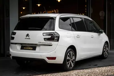 Citroën C4 Spacetourer 2019 - 10550 EUR, 304577 km - AUTO.MOTO.pt - 304577km - foto 4 de 45