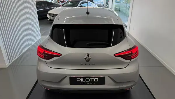 Renault Clio 2021 - 11490 EUR, 171078 km - AUTO.MOTO.pt - 171078km - foto 7 de 27