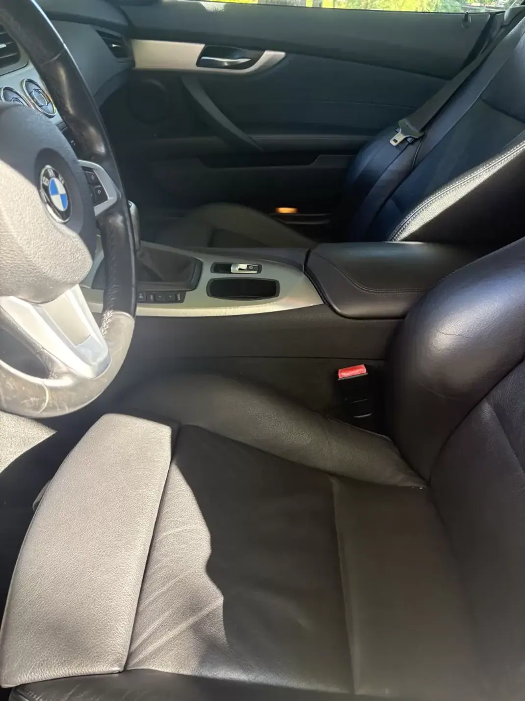 BMW Z4 2009 - 28300 EUR, 79000 km - 79000km - foto 9 de 25