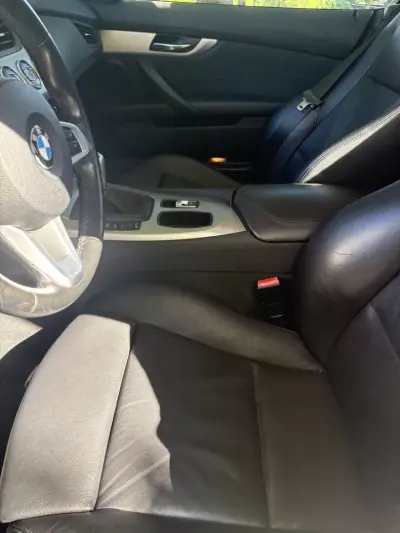 BMW Z4 2009 - 28300 EUR, 79000 km - 79000km - foto 9 de 25