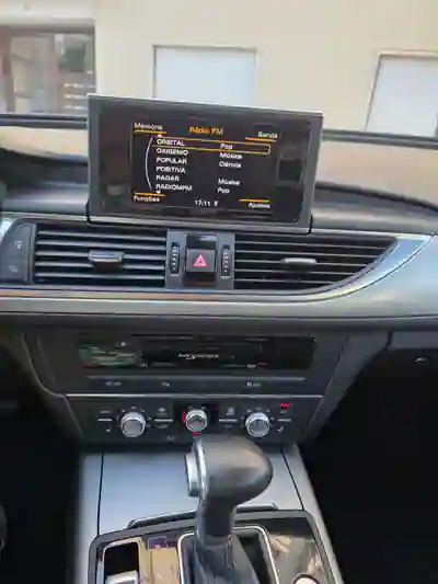 Audi A6 Avant 2014 - 13000 EUR, 260000 km - 260000km - foto 13 de 15