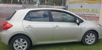 Toyota Auris 2008 - 7500 EUR, 145000 km - AUTO.MOTO.pt - 145000km - foto 3 de 9