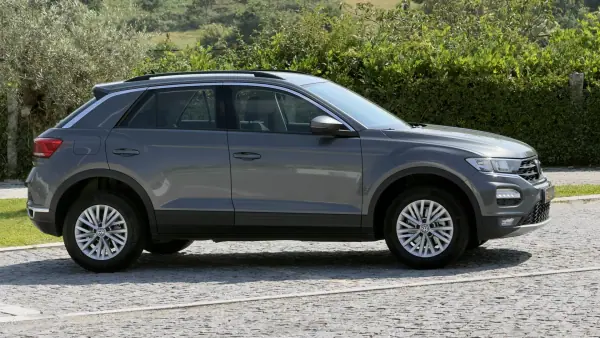 Volkswagen T-Roc 2019 - 16000 EUR, 195000 km - AUTO.MOTO.pt - 195000km - foto 14 de 26
