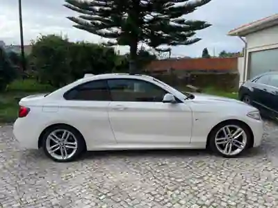 BMW 220 2015 - 17500 EUR, 170000 km - 170000km - foto 5 de 8