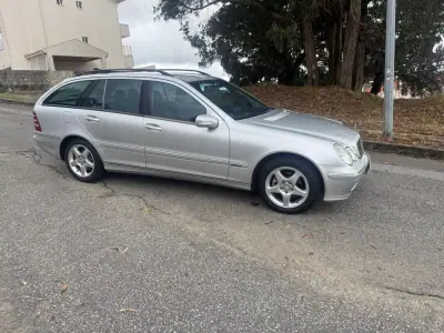 Mercedes-Benz C 200 2002 - 5900 EUR, 321000 km - foto 3 de 24