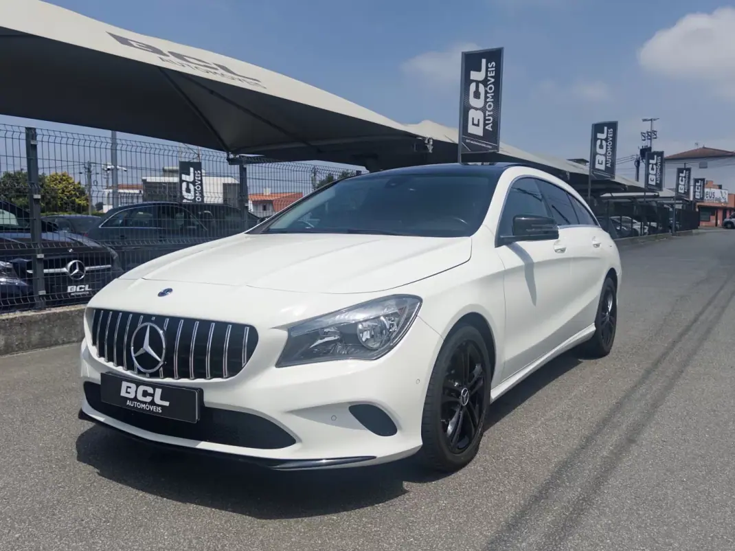 Mercedes-Benz CLA 180 2017 - 17500 EUR, 206000 km - 206000km - foto 3 de 51