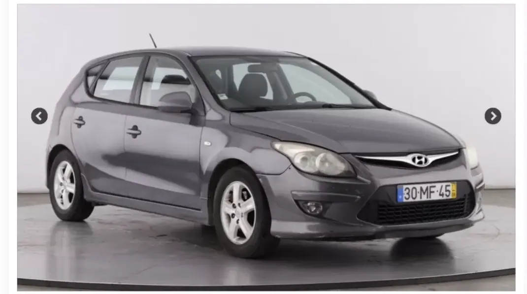 Hyundai i30 2011 - 6490 EUR, 230101 km - AUTO.MOTO.pt - 230101km - foto 2 de 6
