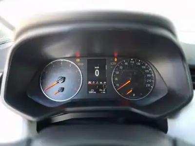 Renault Clio 2023 - 14900 EUR, 55991 km - AUTO.MOTO.pt - 55991km - foto 15 de 26