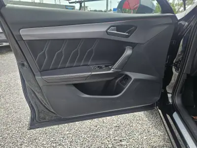Cupra Formentor 2021 - 25500 EUR, 92701 km - AUTO.MOTO.pt - 92701km - foto 29 de 66
