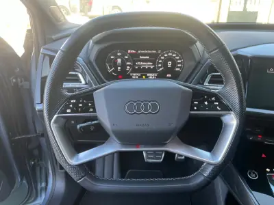 Audi Q4 e-tron 2022 - 31750 EUR, 112000 km - AUTO.MOTO.pt - 112000km - foto 7 de 15