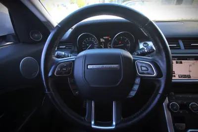 Land Rover Range Rover Evoque 2013 - 18990 EUR, 209500 km - AUTO.MOTO.pt - 209500km - foto 16 de 50
