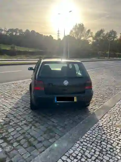 Volkswagen Golf 1999 — foto 4 de 8