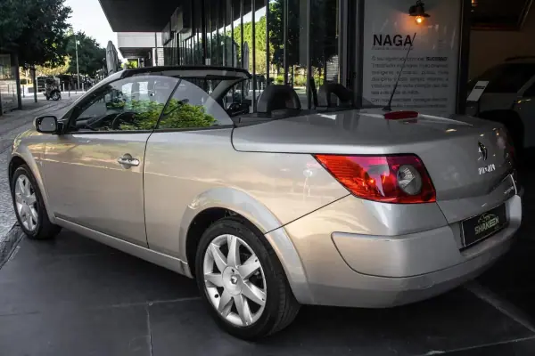 Renault Mégane CC 2007 — photo 3 of 26