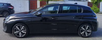 Peugeot 308 2023 - 21990 EUR, 71410 km - AUTO.MOTO.pt - 71410km - foto 6 de 18