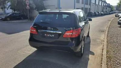 Mercedes-Benz B 180 2014 - 13890 EUR, 141469 km - AUTO.MOTO.pt - 141469km - foto 17 de 43