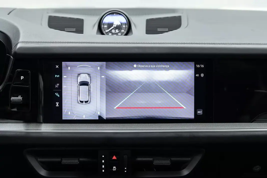 Porsche Cayenne 2024 - 97950 EUR, 32000 km - AUTO.MOTO.pt - 32000km - foto 49 de 55