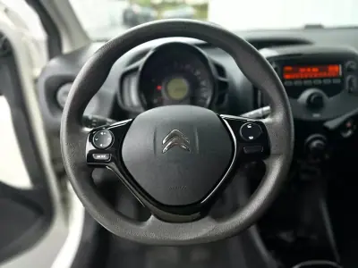 Citroën C1 2018 - 8750 EUR, 32000 km - AUTO.MOTO.pt - 32000km - foto 9 de 19
