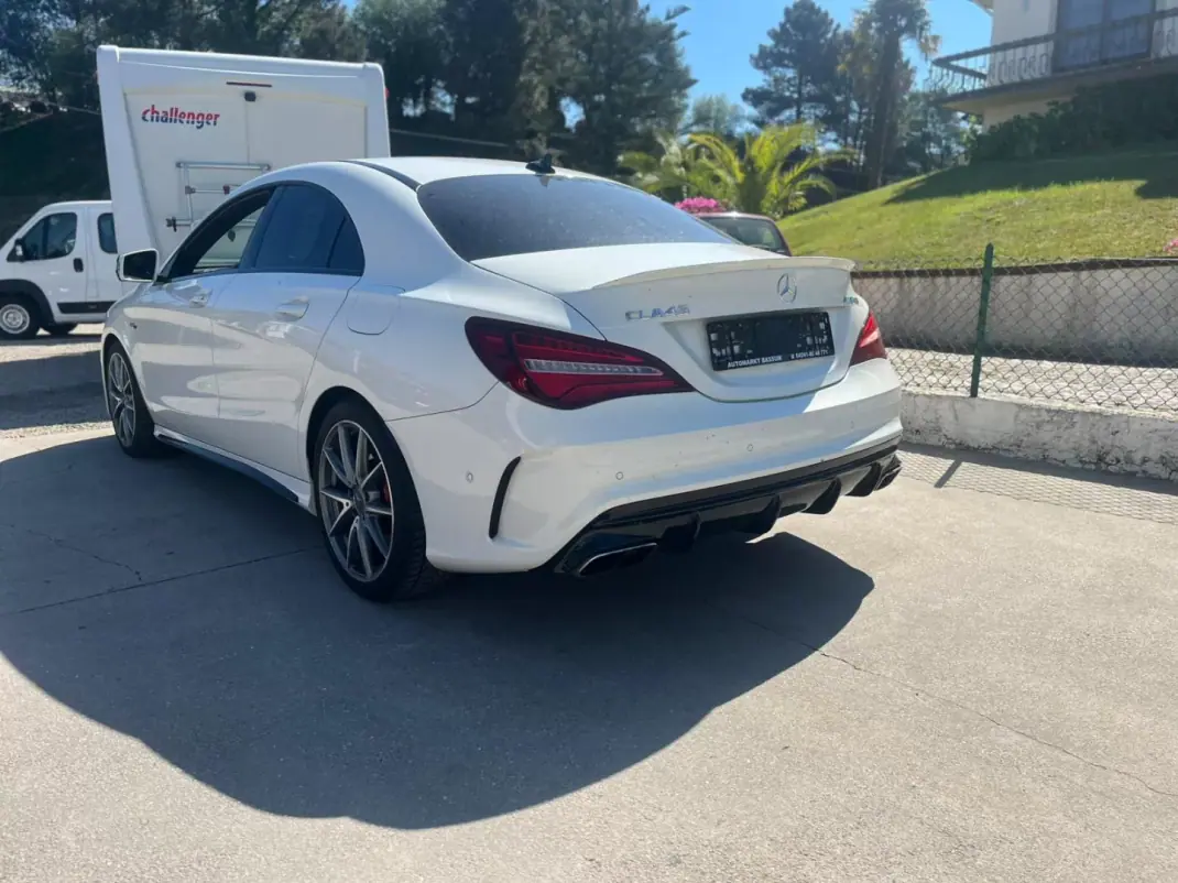 Mercedes-Benz CLA 45 AMG 2017 - 37000 EUR, 129000 km - AUTO.MOTO.pt - 129000km - foto 2 de 3