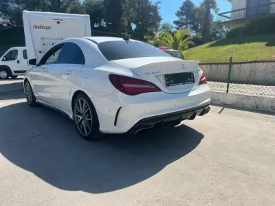 Mercedes-Benz CLA 45 AMG 2017 - 37000 EUR, 129000 km - AUTO.MOTO.pt - 129000km - foto 2 de 3