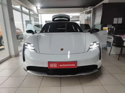 Porsche Taycan Cross Turismo 2022 - 65750 EUR, 55800 km - AUTO.MOTO.pt - 55800km - foto 24 de 40