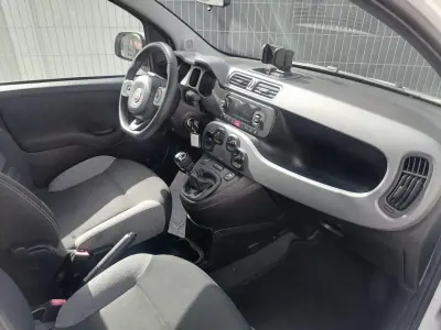 Fiat Panda 2022 - 10900 EUR, 74186 km - AUTO.MOTO.pt - 74186km - foto 8 de 12