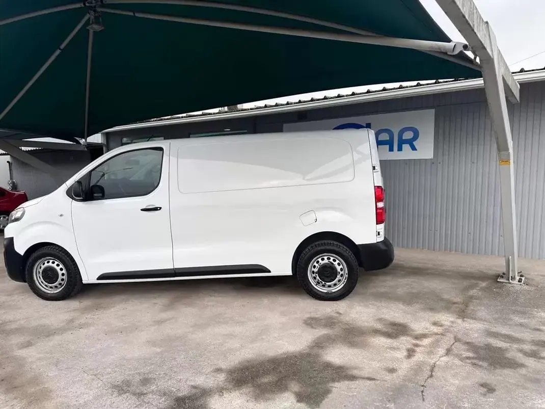 Citroën Jumpy 2019 - 17990 EUR, 126251 km - AUTO.MOTO.pt - 126251km - foto 5 de 14