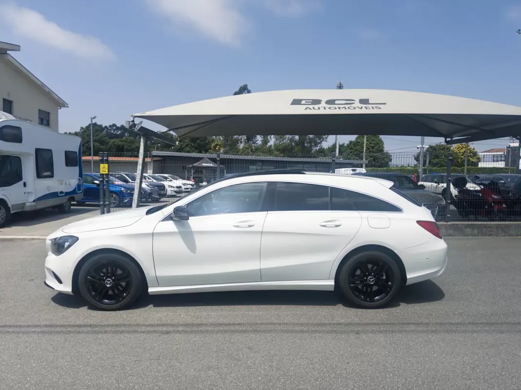 Mercedes-Benz CLA 180 2017 - 17500 EUR, 206000 km - 206000km - foto 4 de 51