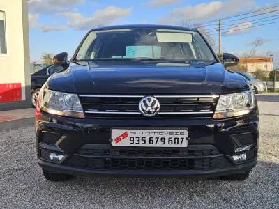 Volkswagen Tiguan 2019 - 24500 EUR, 49800 km - AUTO.MOTO.pt - 49800km - foto 2 de 17