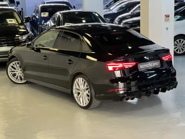Audi S3 Limousine 2018 - 35990 EUR, 114000 km - AUTO.MOTO.pt - 114000km - foto 14 de 48