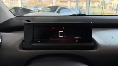 Citroën C4 Cactus 2020 - 10990 EUR, 176794 km - AUTO.MOTO.pt - 176794km - foto 16 de 27