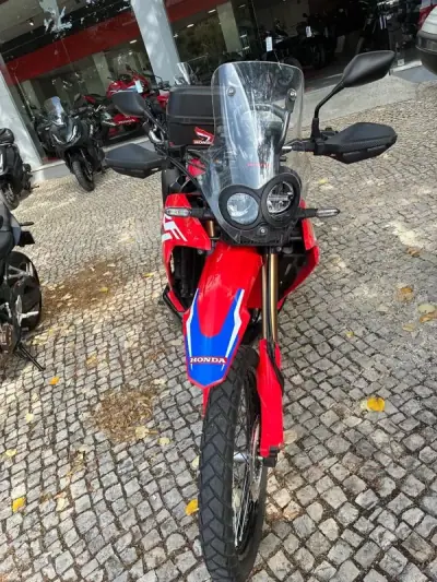 Honda Crf 2025 — foto 2 de 13