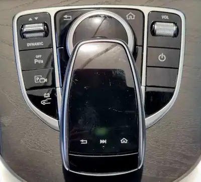 Mercedes-Benz C 300 2020 - 25500 EUR, 169000 km - AUTO.MOTO.pt - 169000km - foto 15 de 19