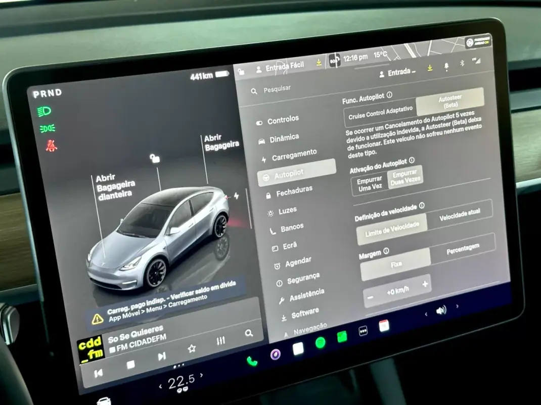 Tesla Model Y 2023 - 42900 EUR, 41470 km - AUTO.MOTO.pt - 41470km - foto 29 de 35