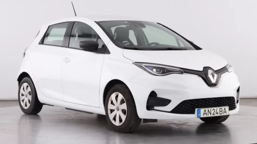Renault Zoe 2021 - 14950 EUR, 139568 km - AUTO.MOTO.pt - 139568km - foto 2 de 16