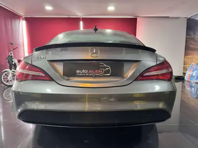 Mercedes-Benz CLA 180 2018 - 21500 EUR, 179900 km - AUTO.MOTO.pt - 179900km - foto 7 de 25