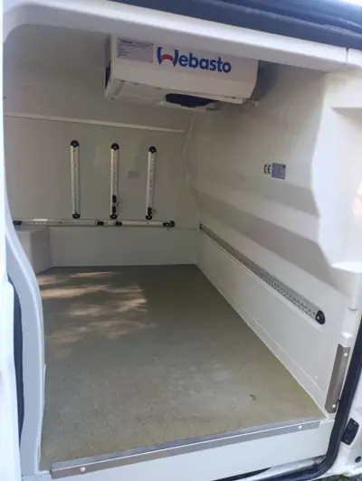 Mercedes-Benz 2017 - 18500 EUR, 74796 km - AUTO.MOTO.pt - 74796km - foto 14 de 17