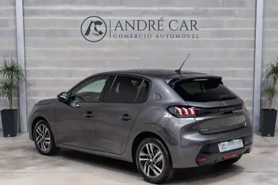 Peugeot 208 2022 - 14950 EUR, 40711 km - AUTO.MOTO.pt - 40711km - foto 7 de 47