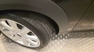 MINI Cooper 2010 - 9900 EUR, 144067 km - AUTO.MOTO.pt - 144067km - foto 29 de 56