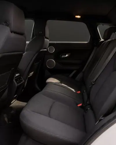Land Rover Range Rover Evoque 2016 - 21000 EUR, 99354 km - AUTO.MOTO.pt - 99354km - foto 16 de 19