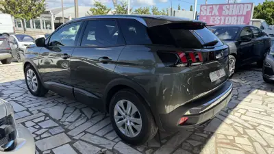 Peugeot 3008 2019 - 17980 EUR, 80200 km - AUTO.MOTO.pt - 80200km - foto 5 de 25