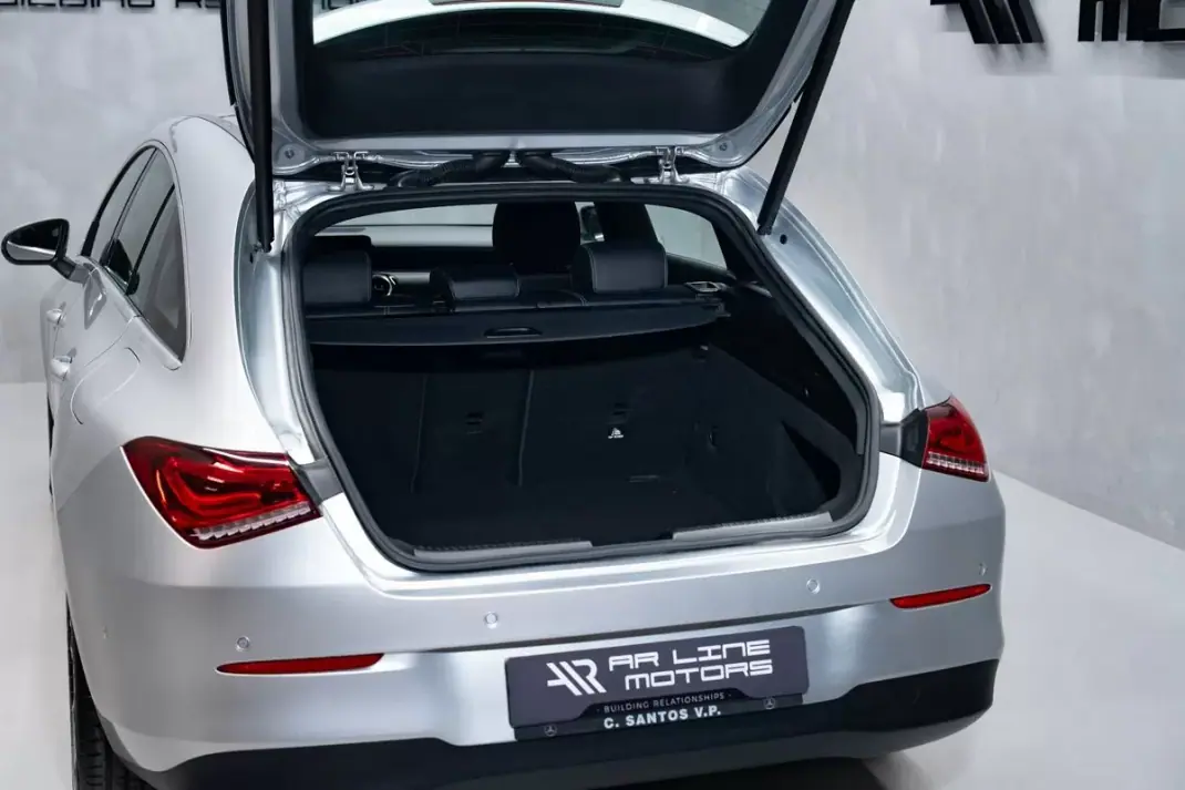 Mercedes-Benz CLA 180 2023 - 29950 EUR, 70000 km - AUTO.MOTO.pt - 70000km - foto 12 de 43