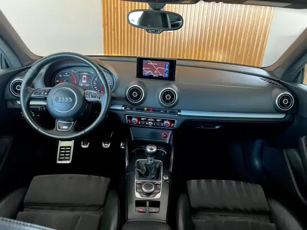 Audi A3 Cabrio 2015 - 17500 EUR, 150000 km - AUTO.MOTO.pt - 150000km - foto 53 de 60