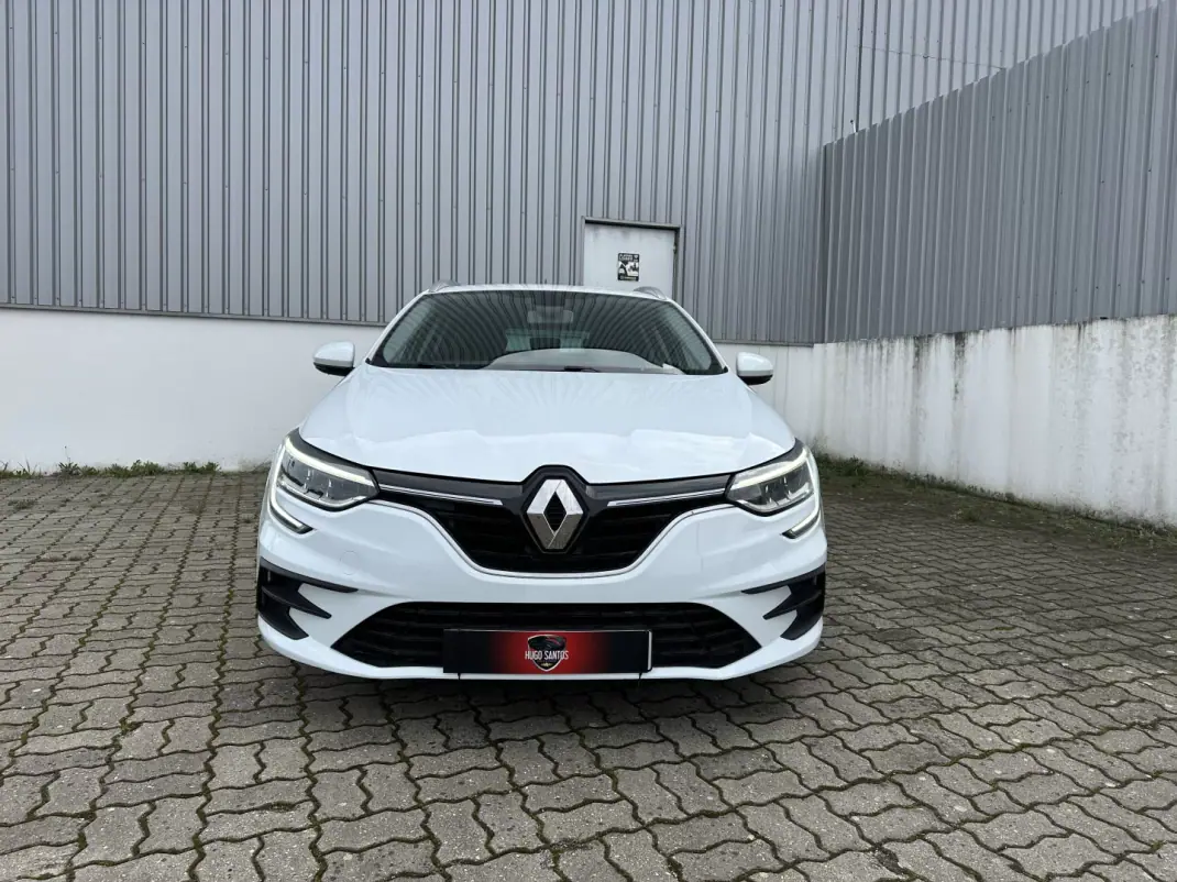 Renault Mégane Sport Tourer 2022 - 18990 EUR, 143000 km - 143000km - foto 2 de 18
