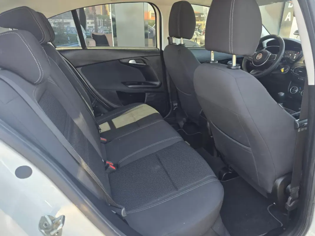 Fiat Tipo 2021 - 13900 EUR, 98000 km - 98000km - foto 15 de 15