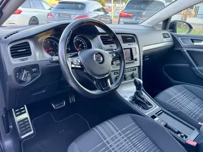 Volkswagen Golf 2015 - 15999 EUR, 180000 km - AUTO.MOTO.pt - 180000km - foto 9 de 24