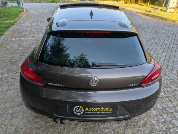 Volkswagen Scirocco 2012 - 11990 EUR, 226000 km - AUTO.MOTO.pt - 226000km - foto 6 de 16